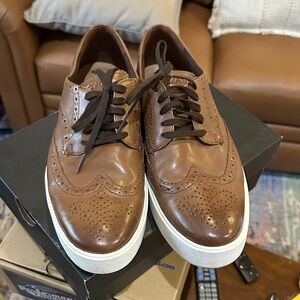 Clarks Brown Leather Wingtip Derby Sneakers